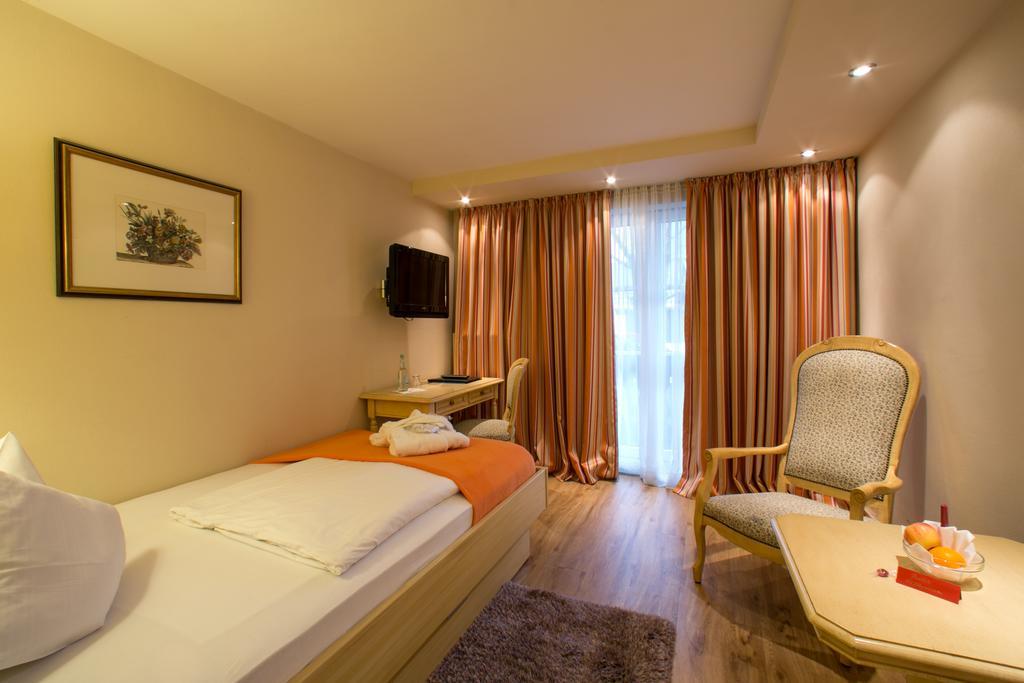 Hotel Hirsch Oberstaufen Δωμάτιο φωτογραφία